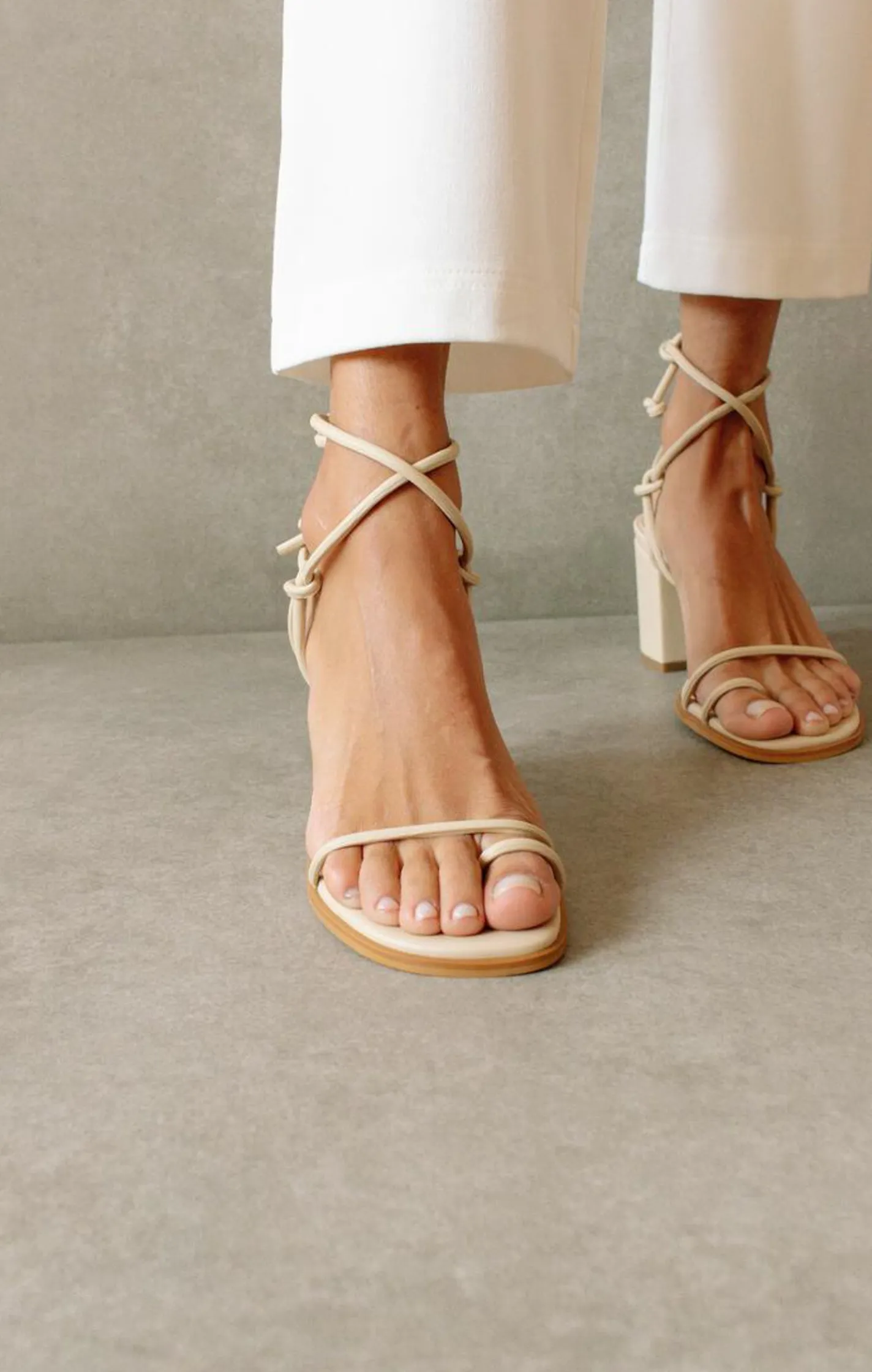 Show Me Your Mumu Alohas Grace Wrap Up Heel