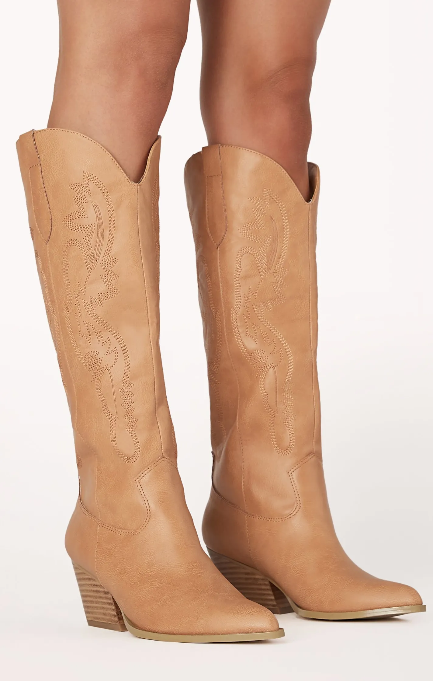 Show Me Your Mumu Billini Zeina Cowboy Boot Billini Zeina Cowboy Boot $120 Complete the Look Add to wishlist Lack of Color Raffia Cowboy Hat Natural $80 Add to wishlist Outlaw Dress Pearly White $164 Add to wishlist Agnes Woven Bag Beige $56 Add to wishlist Jackie Mack Jess Earrings Gold $38 Billini Zeina Cowboy Boot $120 6 7 8 9 10 Size 6 7 8 9 10 Color Camel Size Size Guide 6 7 8 9 10 Runs Small True to Size Runs Large .product-callout__text--promo { } Add To Cart