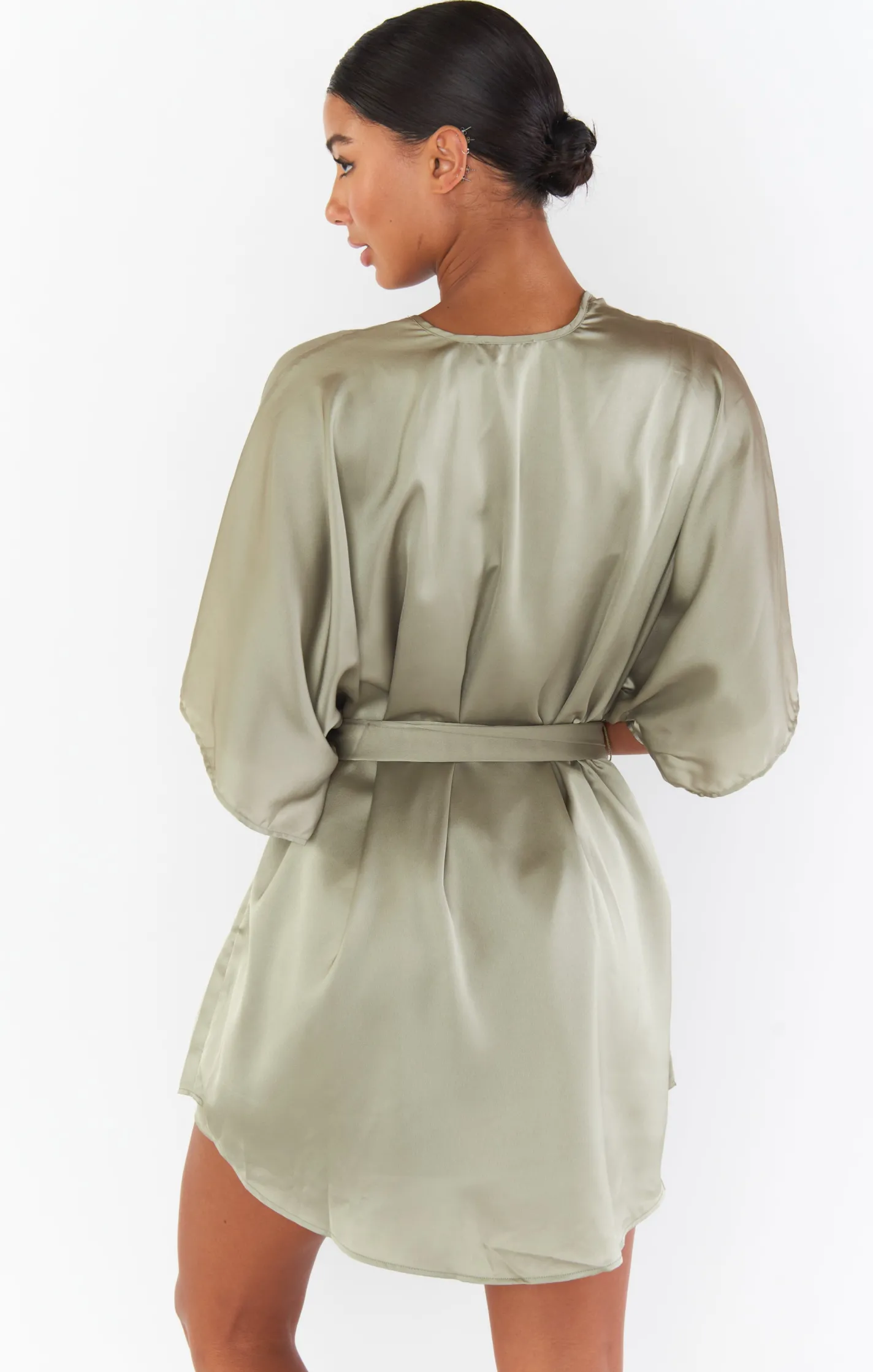 Show Me Your Mumu First Look Robe