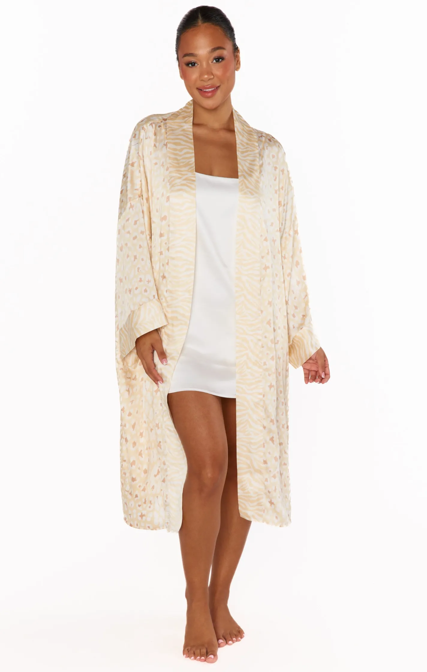 Show Me Your Mumu Mumu x Curateur The Harlow Robe